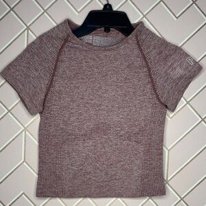 NWOT PINK Victoria's Secret Seamless Workout Tee Medium